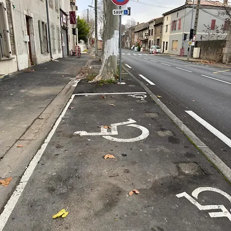 Detente Dans Les Corbieres *